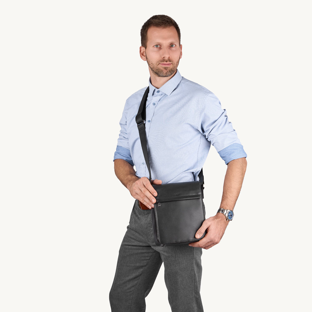Schultertasche