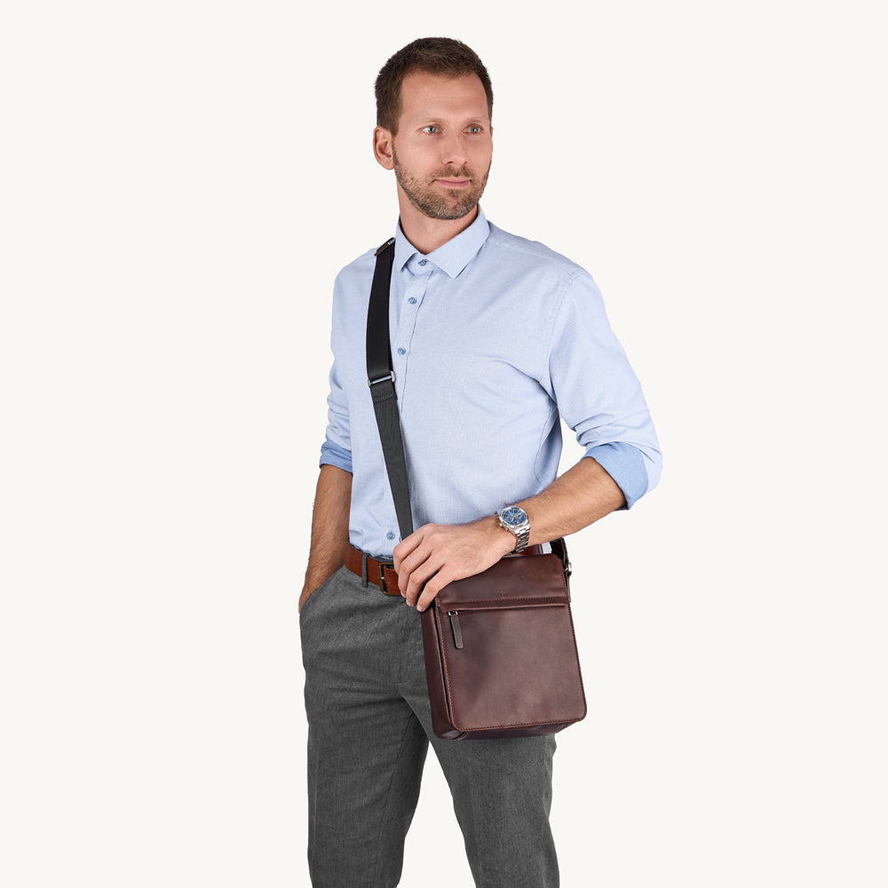 Schultertasche