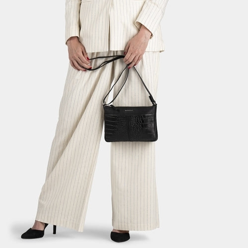 Cool Colbie Crossbody Bag