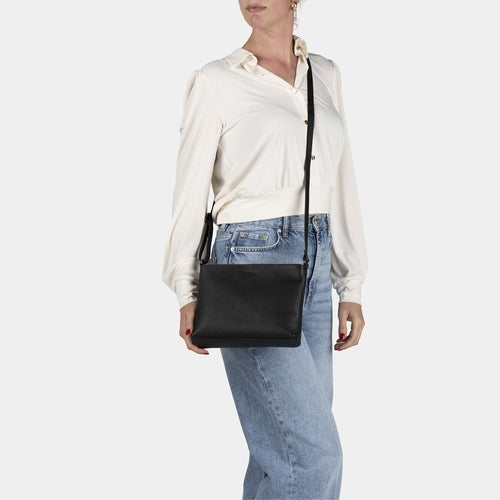 Antique Avery Jane Crossbody Zip Bag