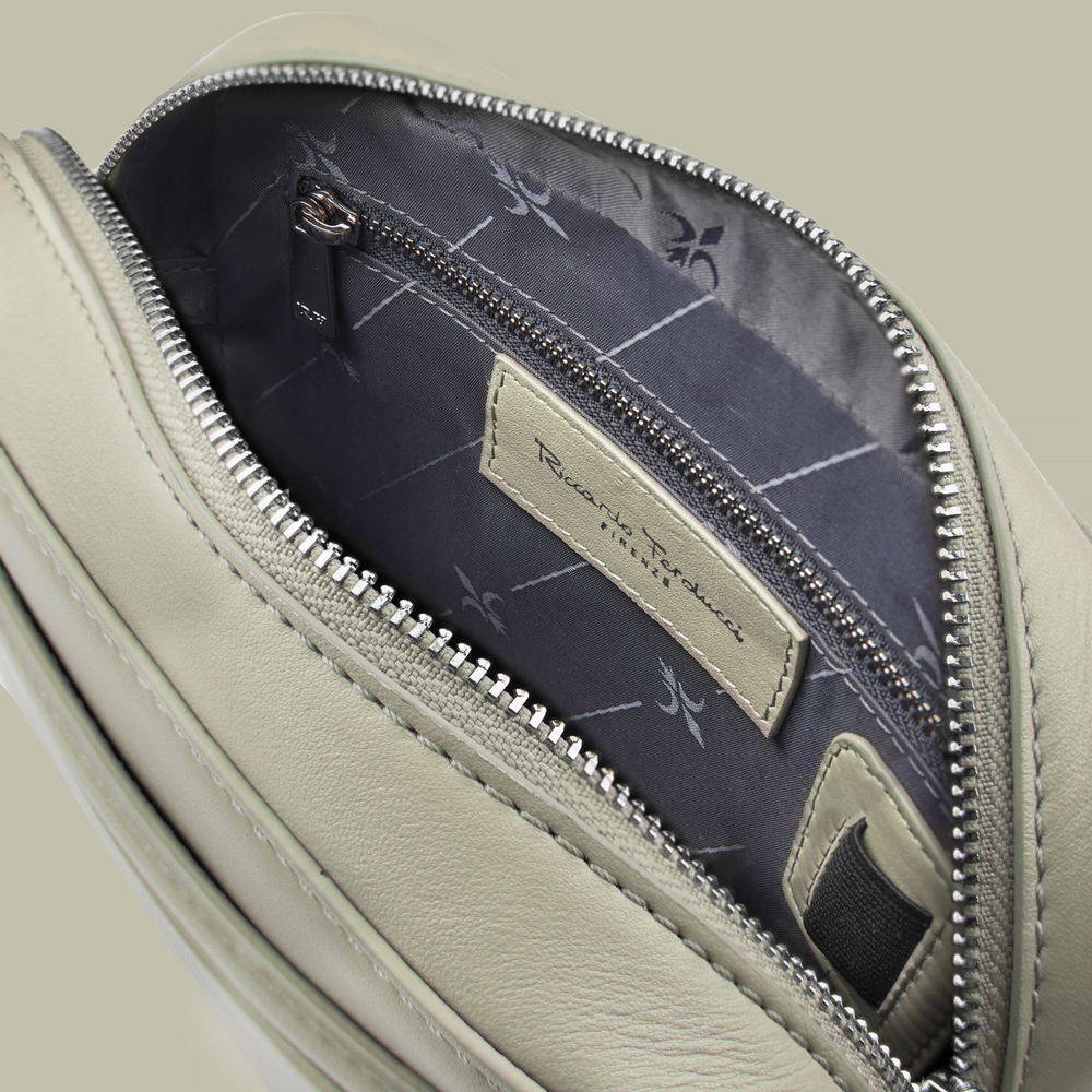 Handtasche