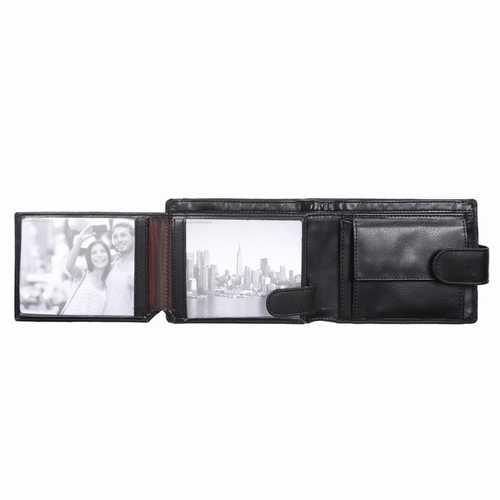 Men's wallet with zip compartment