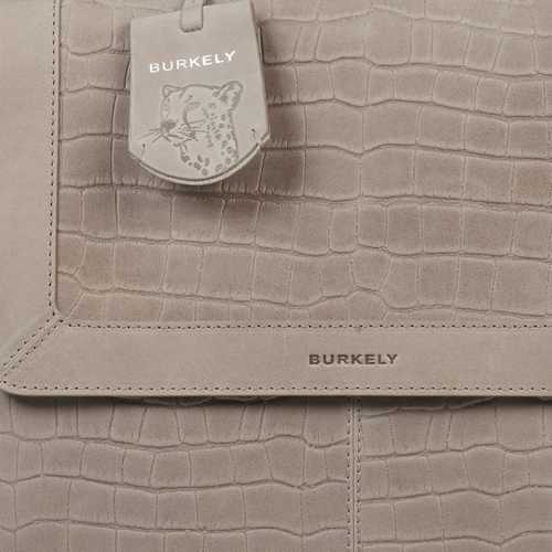 ICON IVY PASSPORT COVER