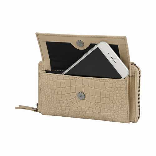 CASUAL CARLY PHONE WALLET