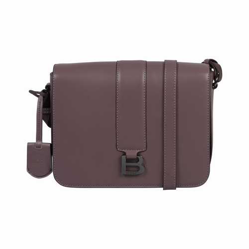 MODEST MEGHAN SATCHEL