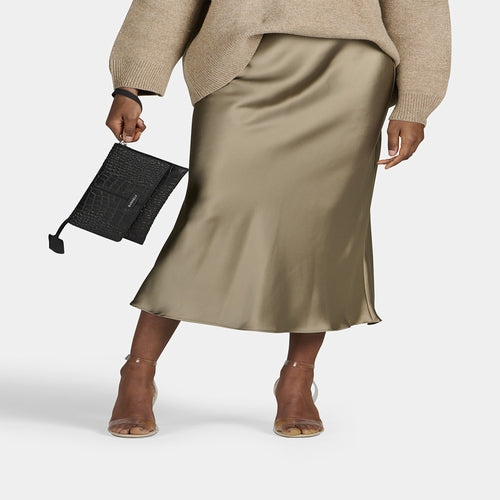 COOL COLBIE ENVELOPE CLUTCH