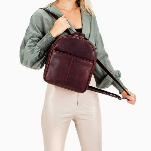 ANTIQUE AVERY BACKPACK TABLET